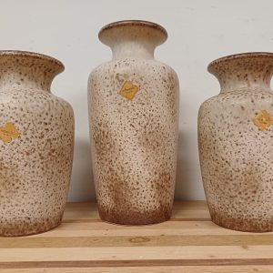 West Germany vazen 202-24 (2x) en 202-30 (1x)