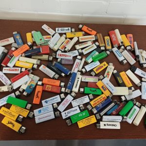 Verzameling van 107 reclame aanstekers