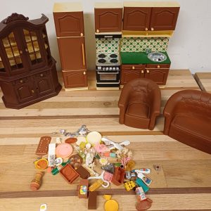 Fleur Barbie keuken & kast en bankstel