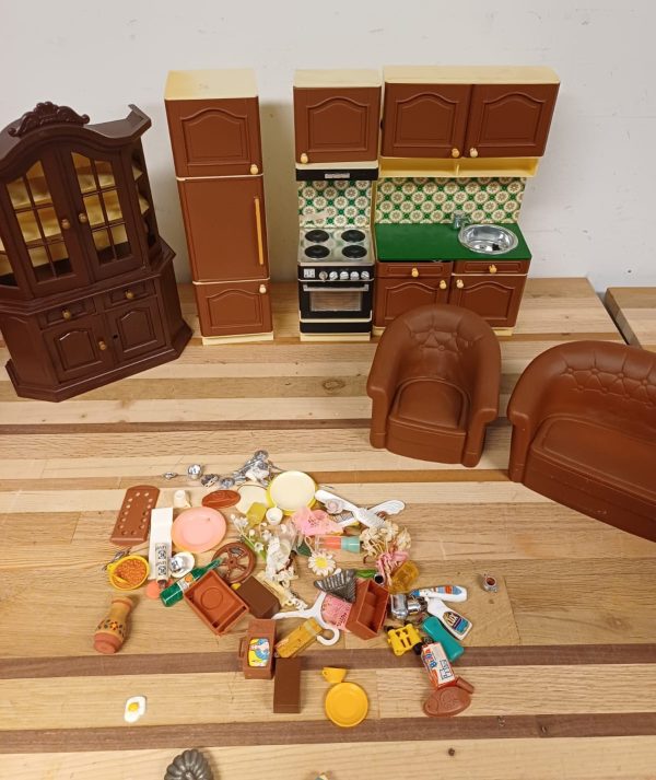 Fleur Barbie keuken & kast en bankstel