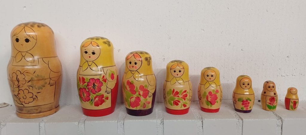 8 delig Russische Matroesjka poppen set