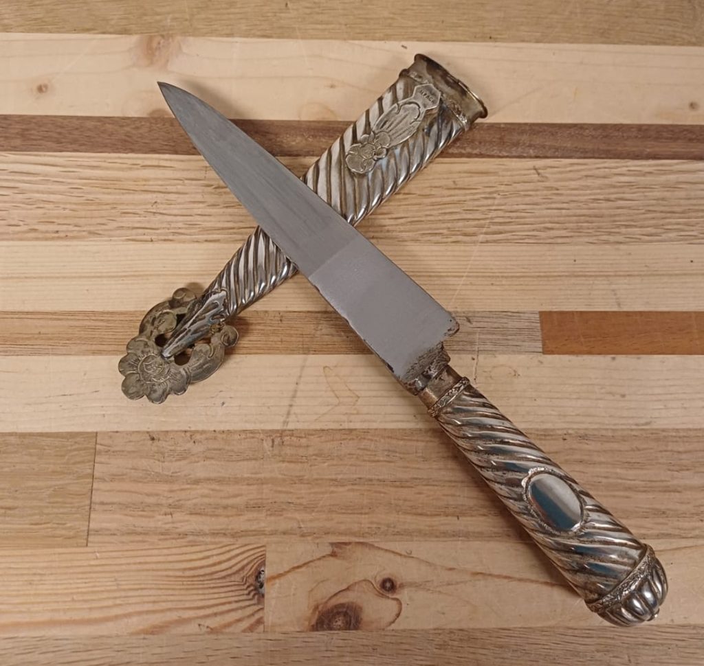 Atahualpa Tandil knife - Alpaca