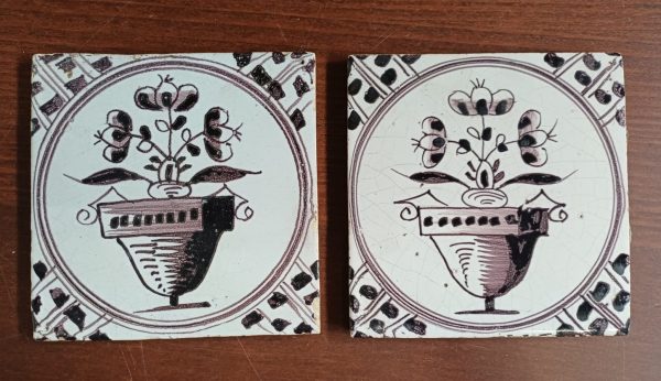 Delfts wandtegel - tulpen in bloempot - 2 stuks