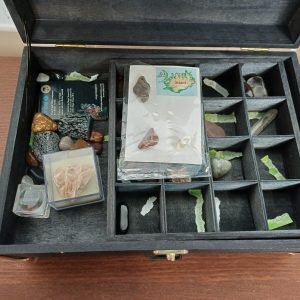 Miyu Magische edelstenen & kist