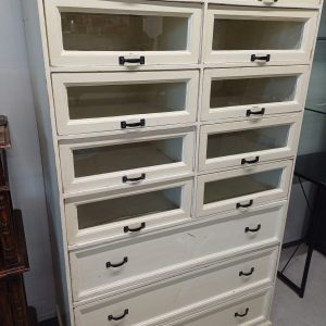 Fournituren- / apothekers- / notariskast