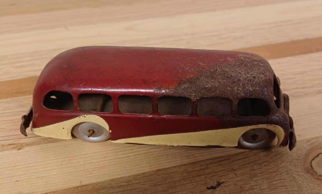 Tinnen Bologna Italy bus - jaren '40