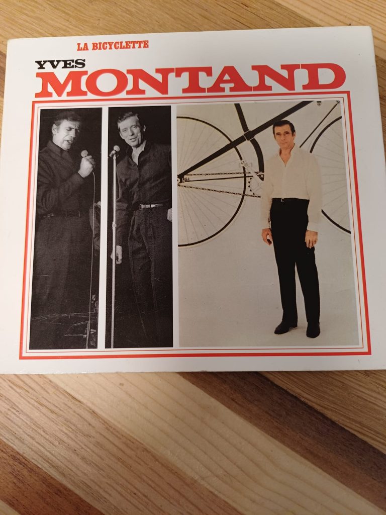 Yves Montand - La Bicyclette