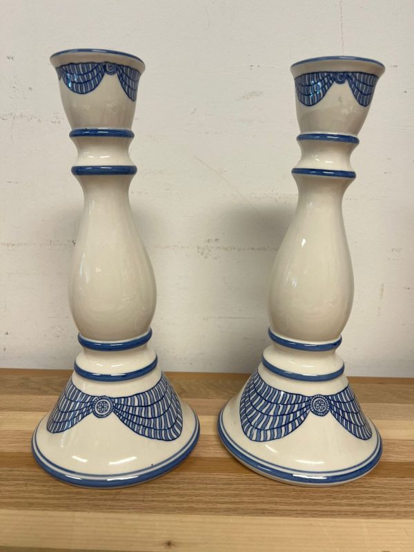 2 keramische kandelaars van Trevor Howard