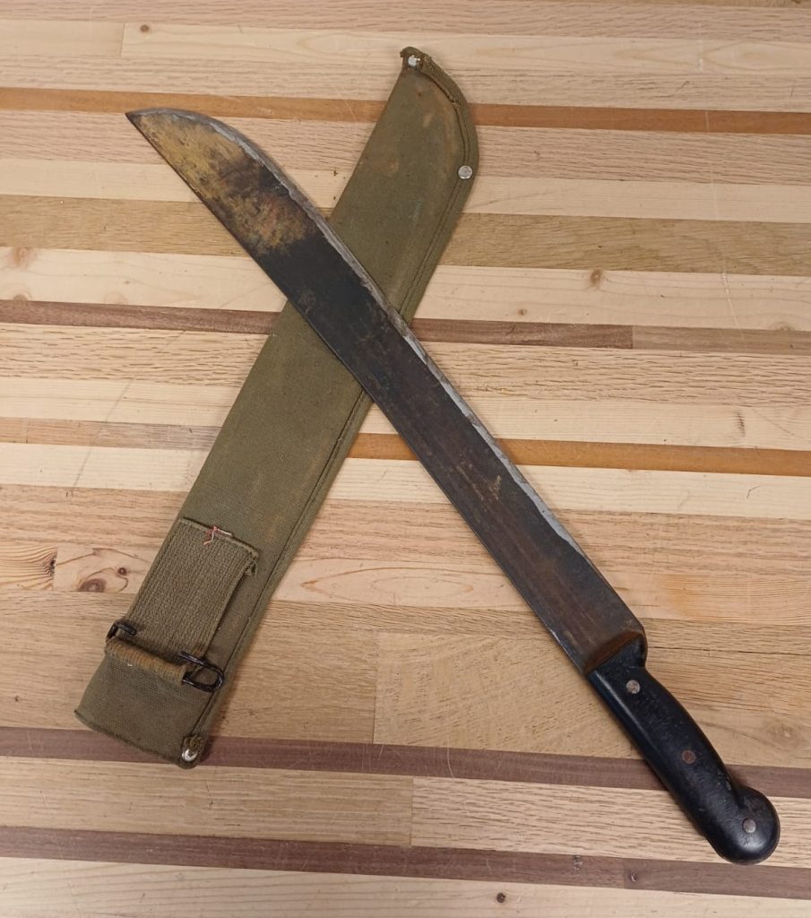Vintage leger machete uit (waarschijnlijk) II wereldoorlog