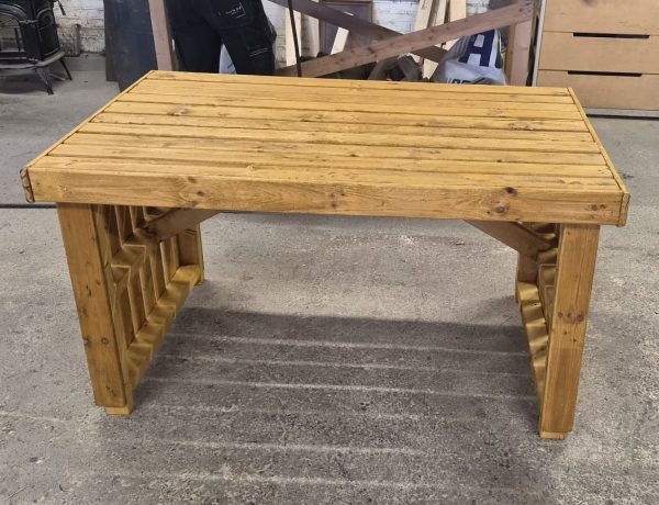 Tafel / tuintafel van pallethout
