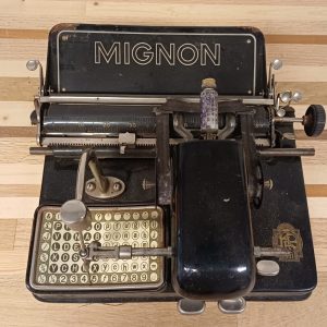 Vintage Mignon typemachine