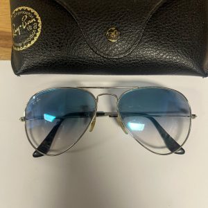 Ray-Ban Piloten Zonnebril met Blauwe Glazen