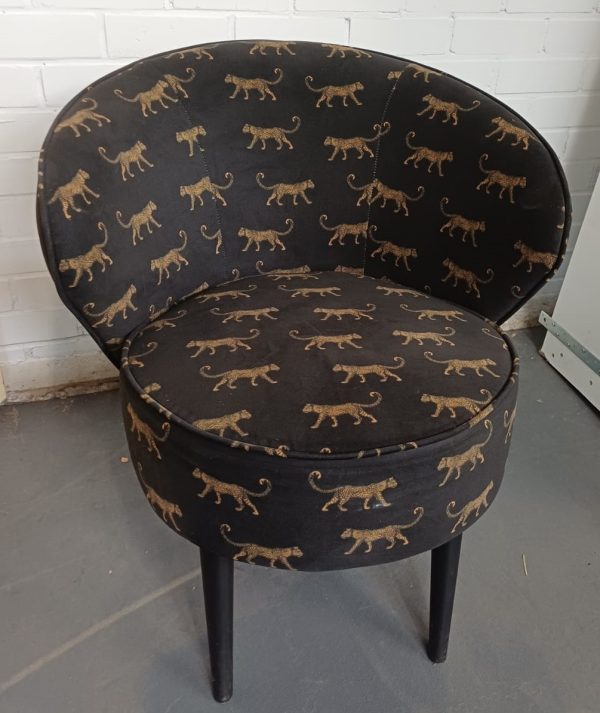 Woood stoel met panter print / luipaard print