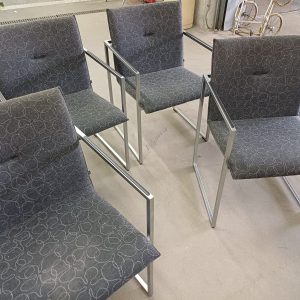 4 Arco Frame Design Eetkamerstoelen