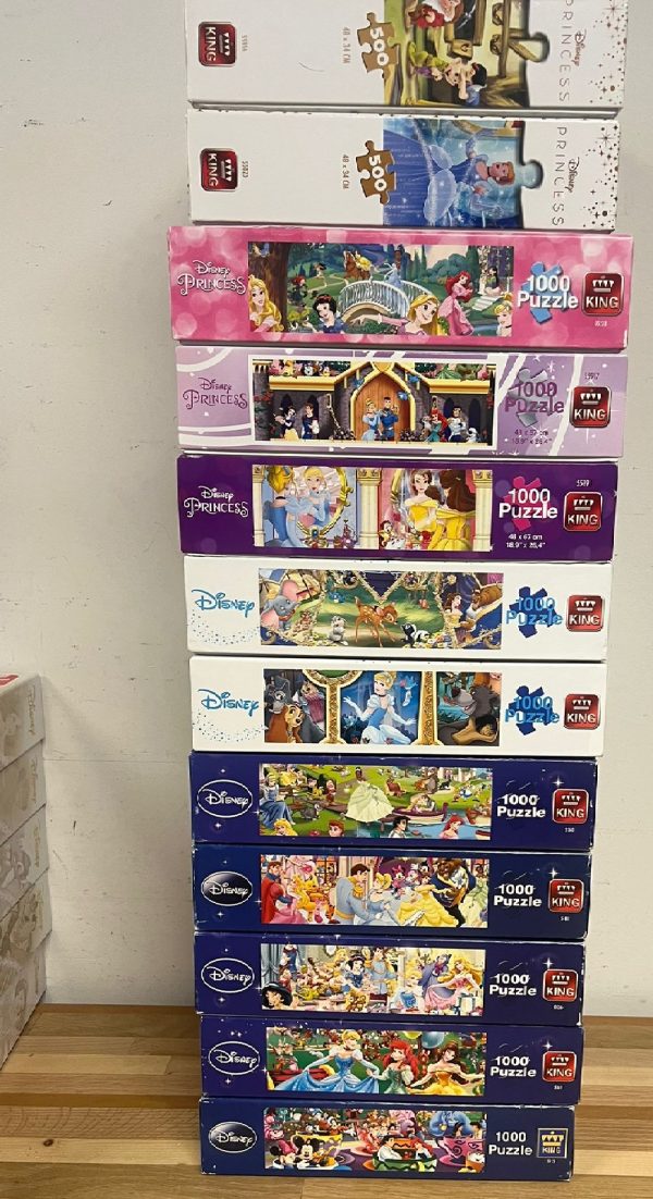 12 King Disney Legpuzzels: 10x 1000 stukjes, 2x 500 stukjes