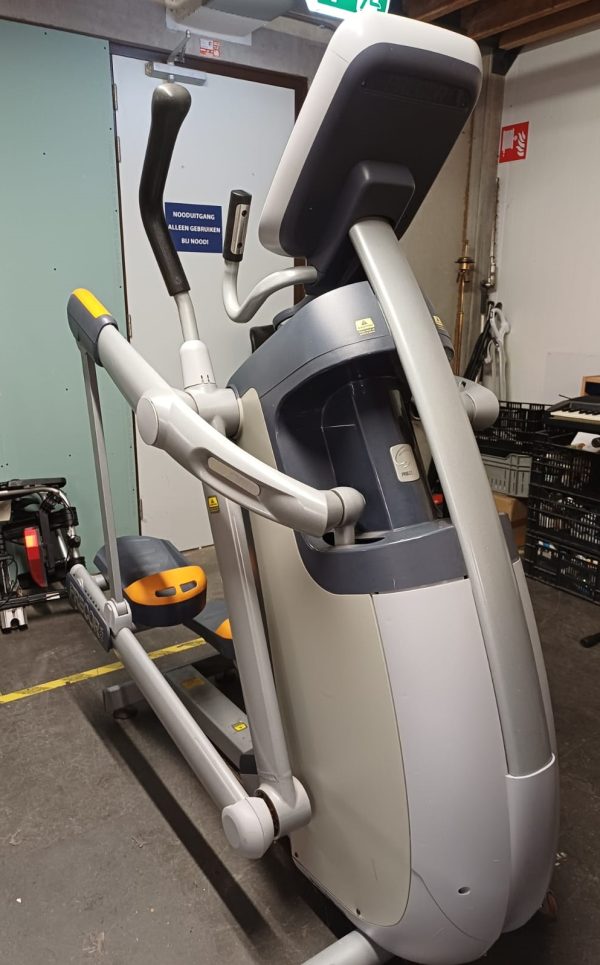 Precor AMT 100i Adaptieve Bewegingstrainer / crosstrainer