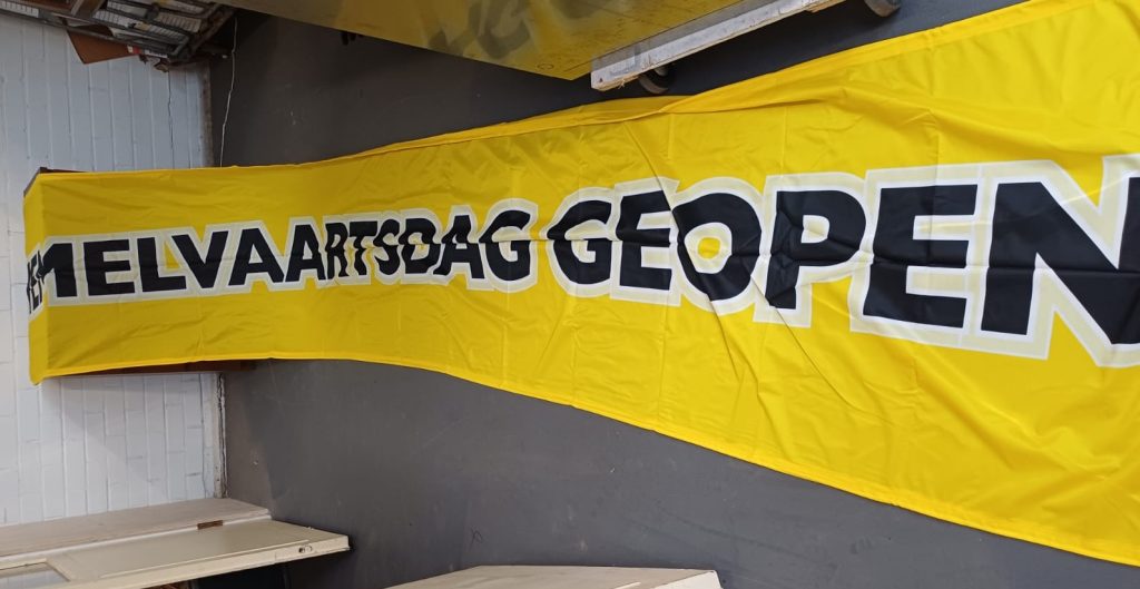 Vlag - Hemelvaartsdag geopend