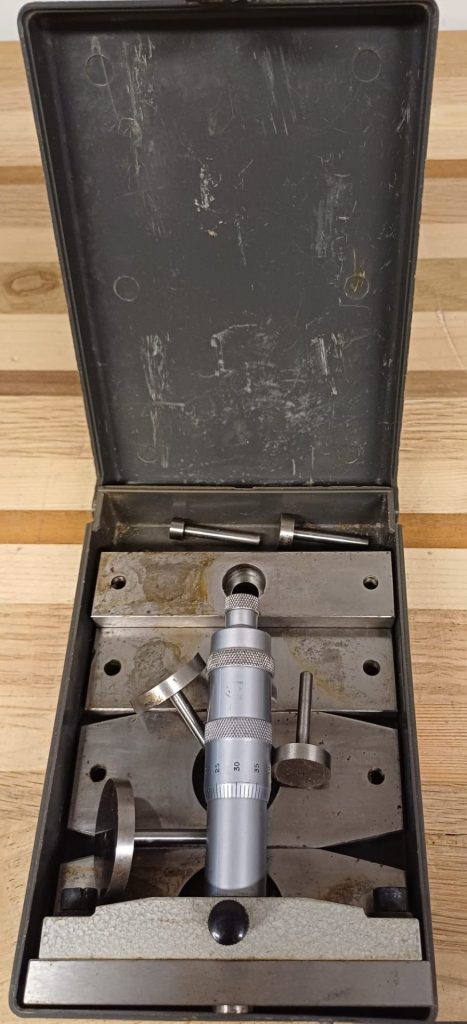 Sovjet Dieptemicrometer GM-100 0-100 mm met KA