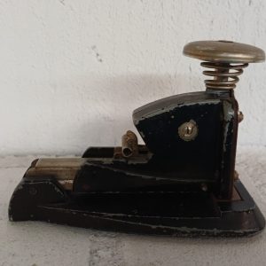 Vintage Velos nietmachine - nr.323