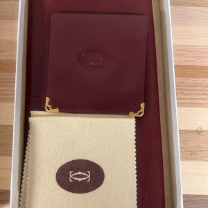 Les Must de Cartier Clutch & Portemonnee Bordeauxrood