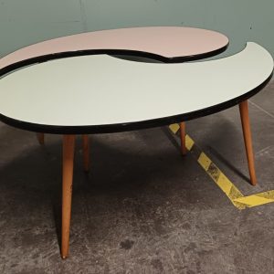 Vintage bijzettafels - Yin Yang stijl