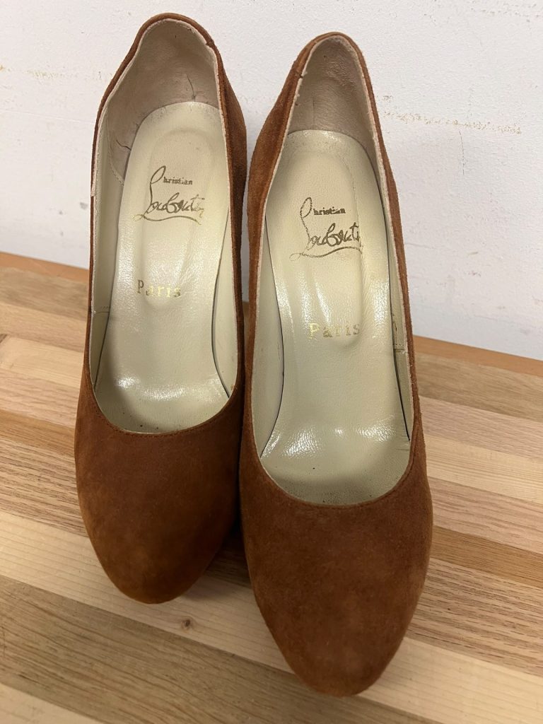 Christian Louboutin Hakken - Bruin Suède - Maat 37