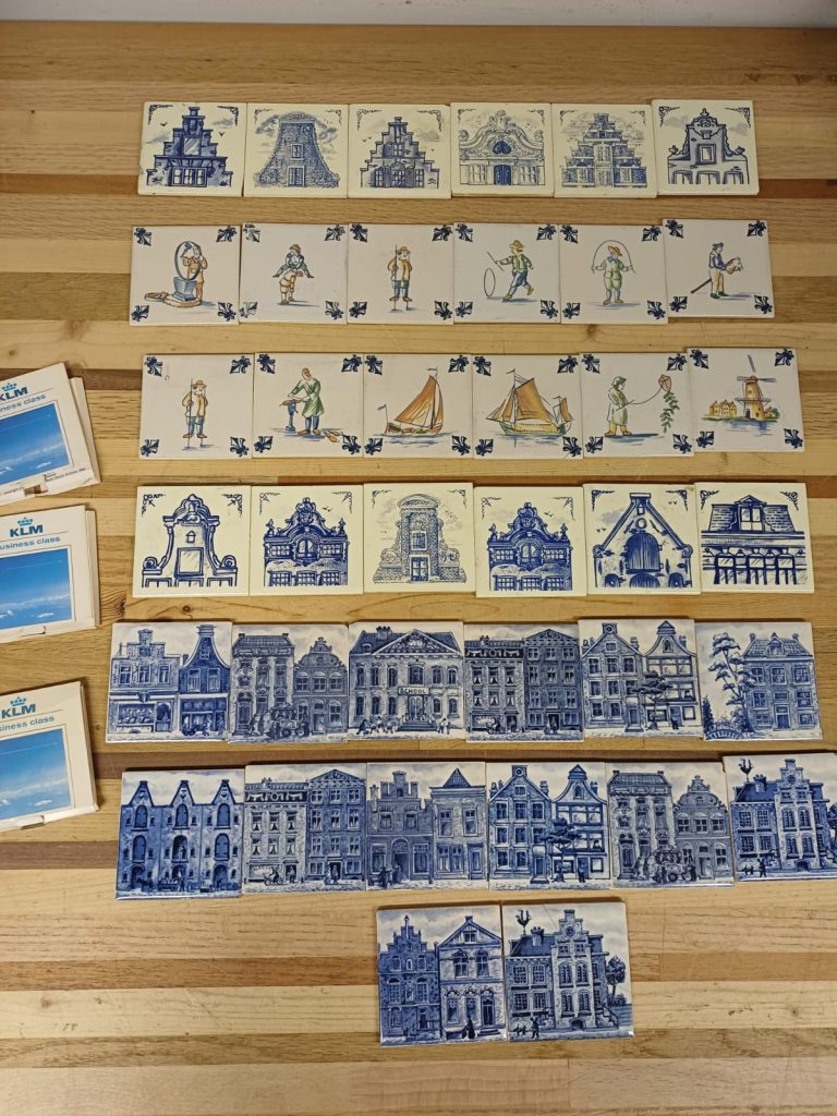 38 KLM tegeltjes