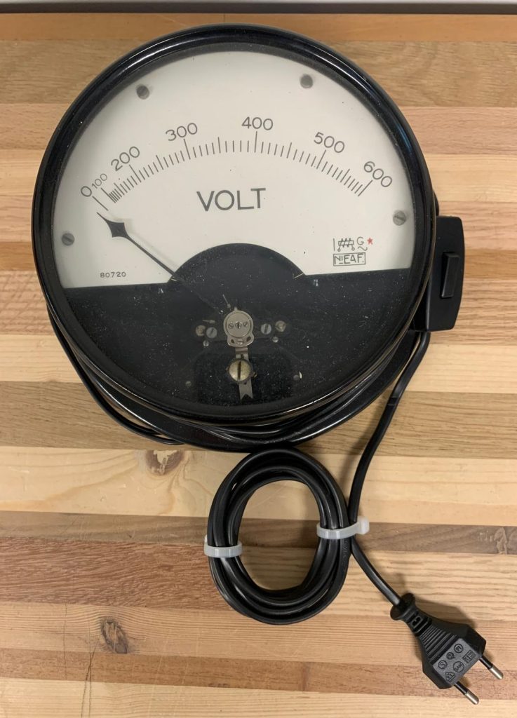 Nieaf Voltmeter - Analoge Paneelmeter 0-600 v