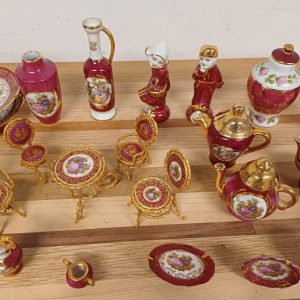 Limoges porseleinen miniatuur servies - 23 delig