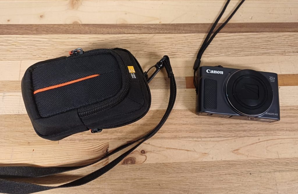 Canon SX620 HS camera
