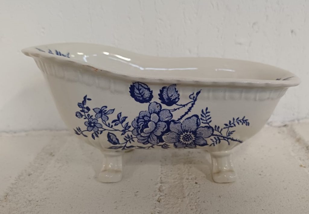 Vintage keramisch zeepbakje met bloemenprint