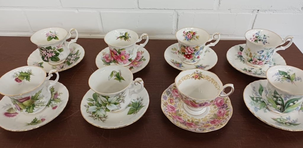 Royal Albert servies - 8 kop en schotels