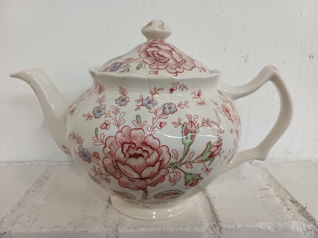 Johnson Bros theepot - Rose Chintz pink
