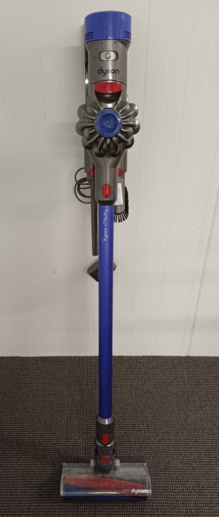 Dyson V7 Fluffy